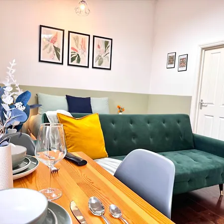 Alluring Studio 30Min To Central London & Free Parking Exterior photo