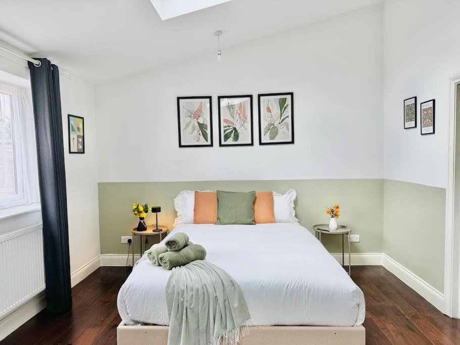 Apartment Alluring 30min To & Free Parking