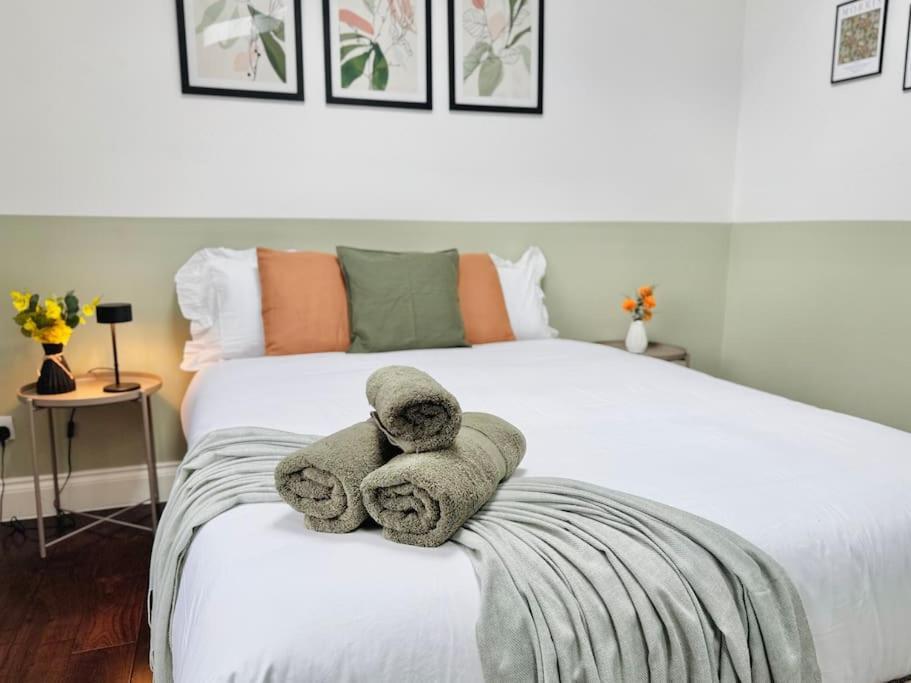 Apartment Alluring 30min To & Free Parking *